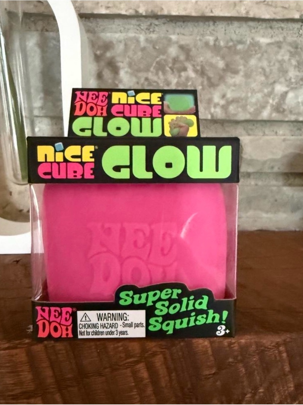 NeeDoh Nice Cube Glow Super Solid Squish - Pink